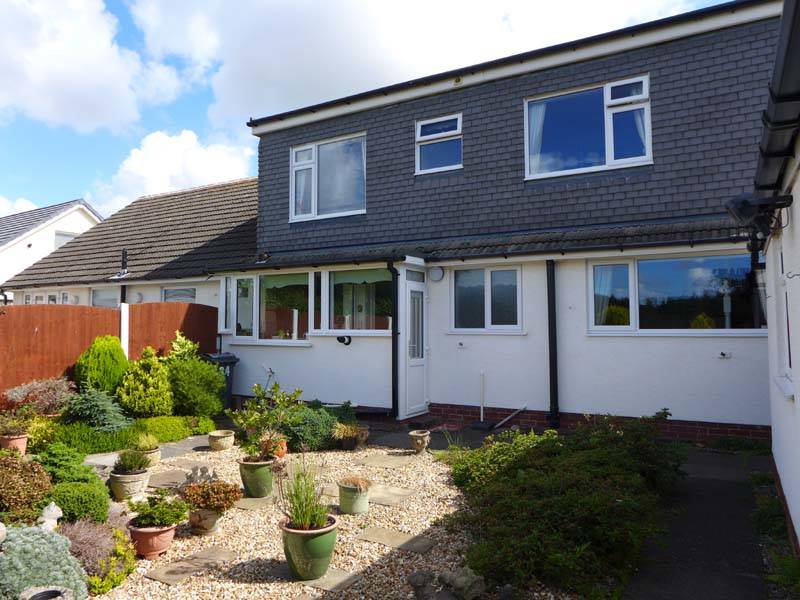 LINDEN AVENUE THORNTON CLEVELEYS FY5 2EY