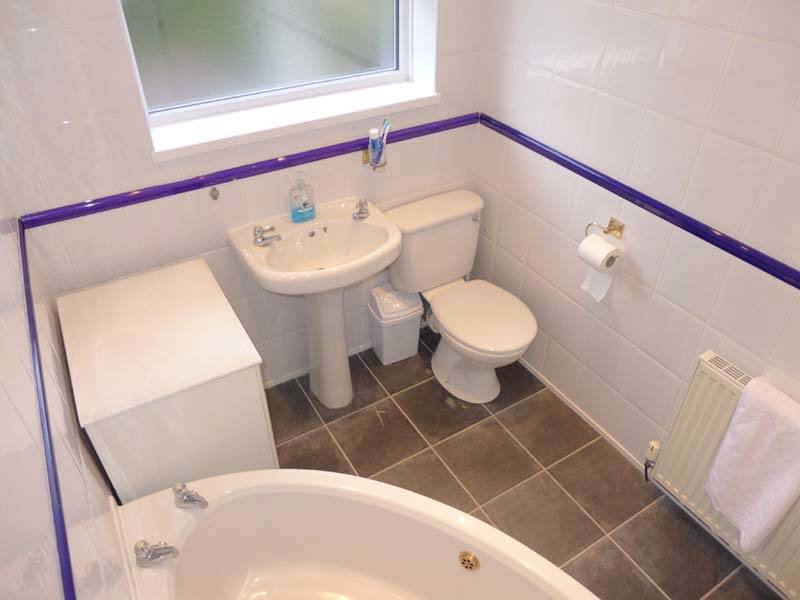 £155,000 SPRINGFIELD DRIVE THORNTON CLEVELEYS FY5 4LL