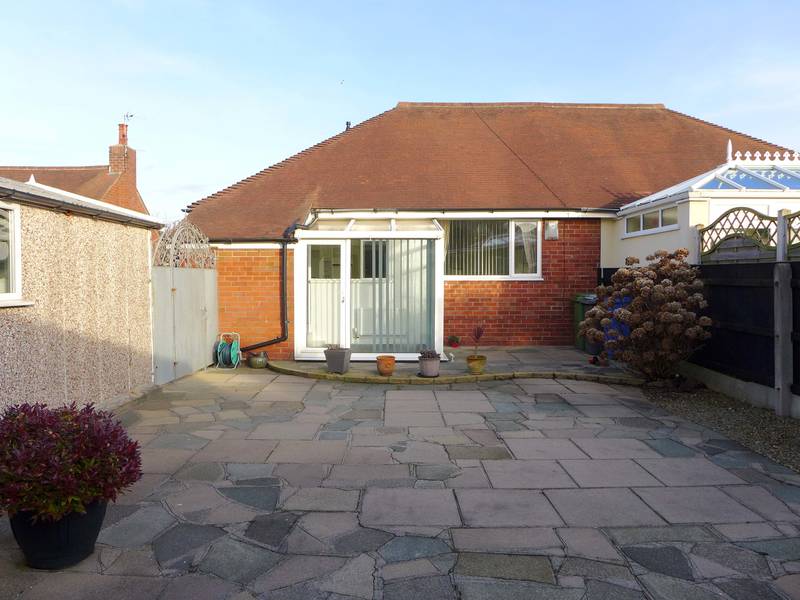 £179,950 ROWLAND LANE THORNTON CLEVELEYS FY5 2QX