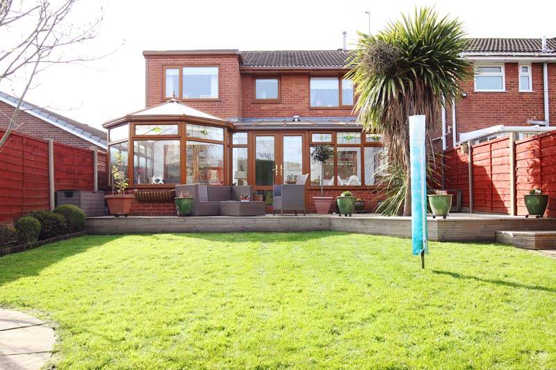 MAYFIELD AVENUE THORNTON CLEVELEYS FY5 2HE