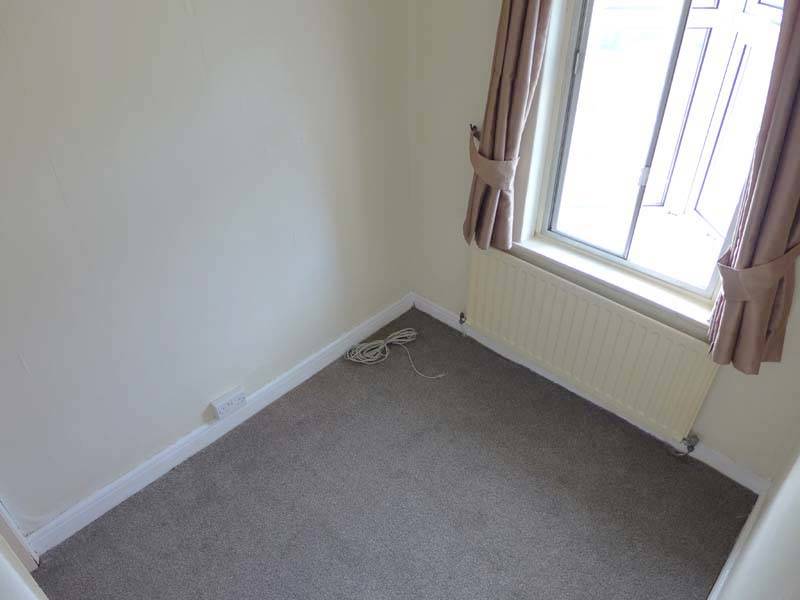 CARR GATE THORNTON CLEVELEYS FY5 1LB