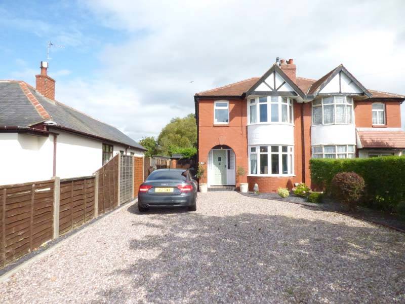 OIEO £180,000 MEADOWS AVENUE THORNTON CLEVELEYS FY5 2TN