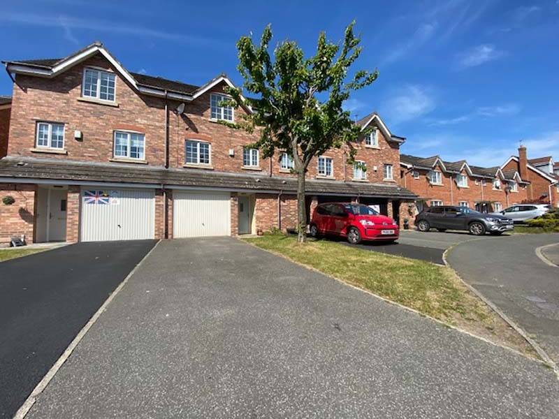 SANDWELL AVENUE THORNTON CLEVELEYS FY5 4FN