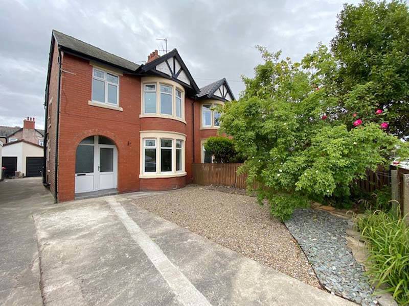 WEST DRIVE THORNTON CLEVELEYS FY5 2BJ