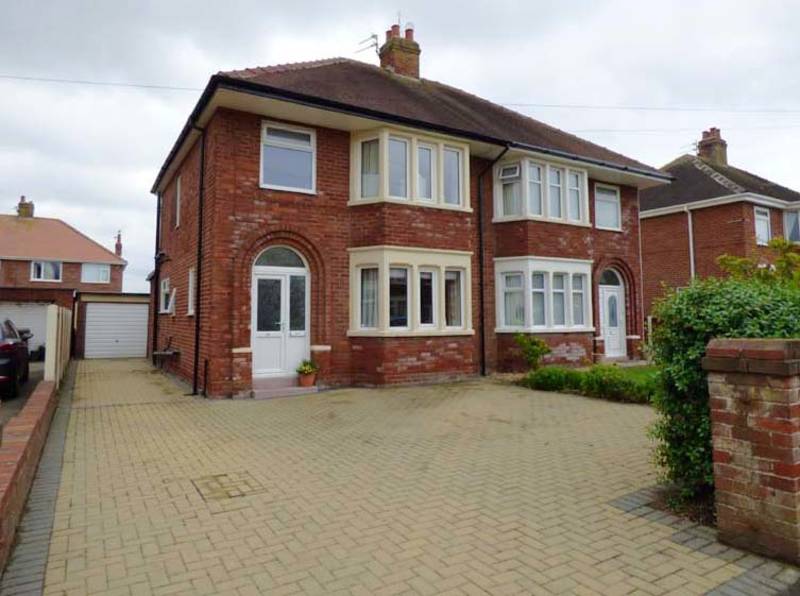 MAPLEWOOD DRIVE THORNTON CLEVELEYS FY5 1PW