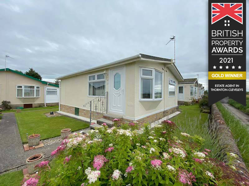 OIRO £65,000 WYRESDALE PARK HAMBLETON POULTONLEFYLDE FY6 9DZ