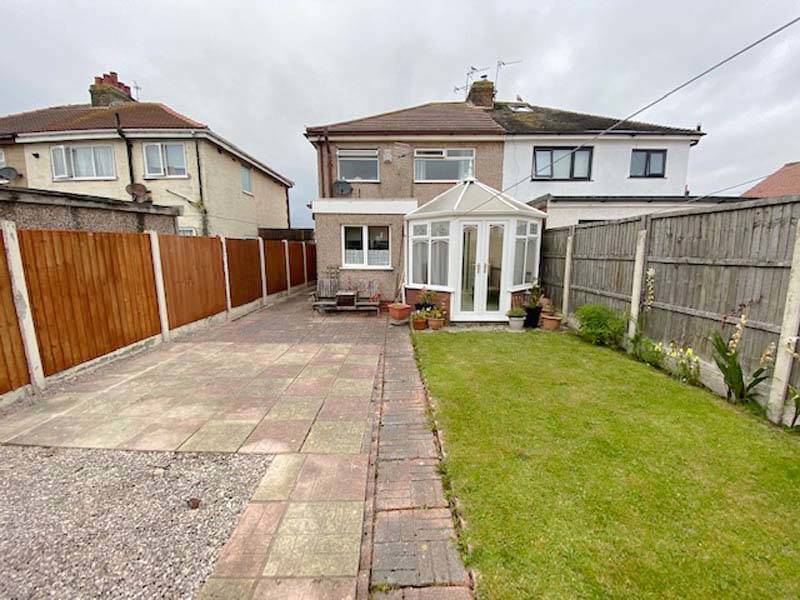 MANOR DRIVE THORNTON CLEVELEYS FY5 1ET