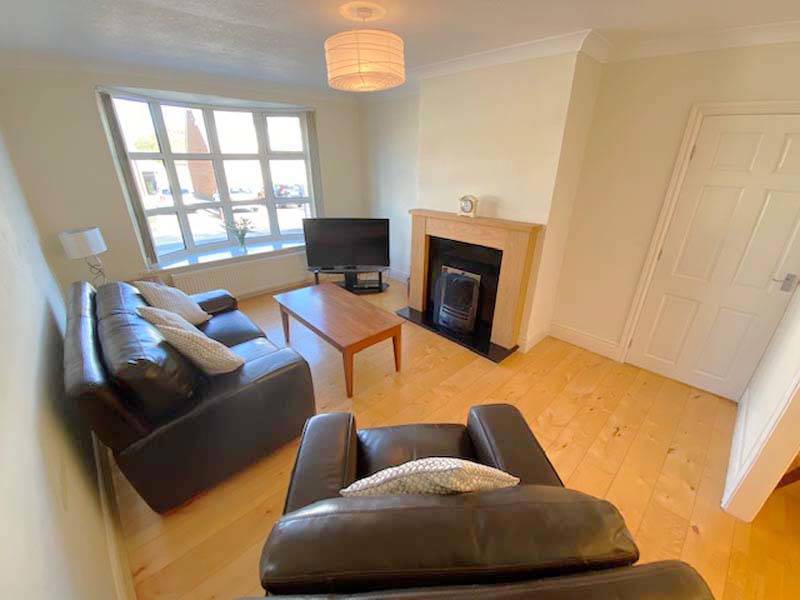 WREN CLOSE CARLETON POULTONLEFYLDE FY6 7QL