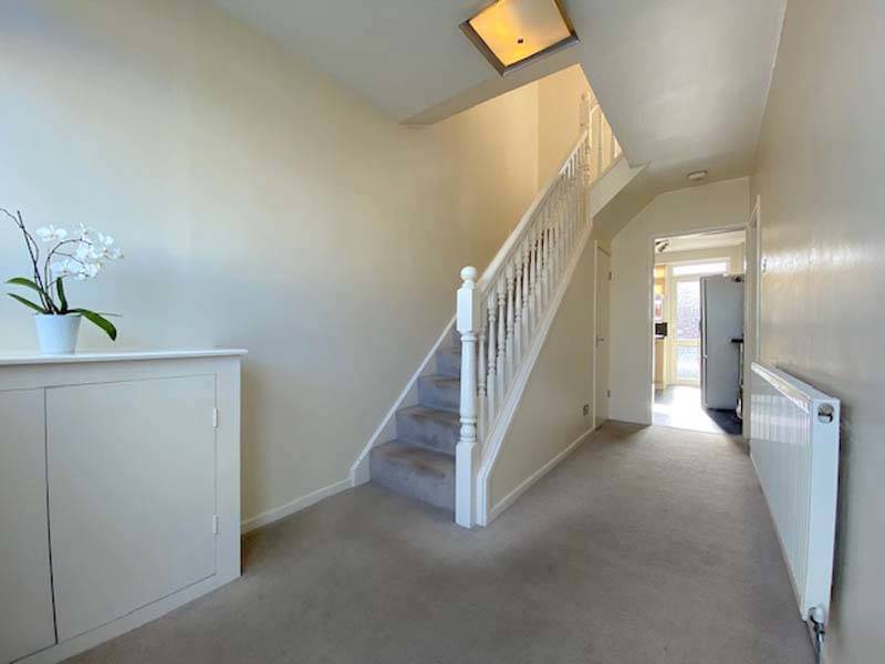 OIEO £175,000 WREN CLOSE CARLETON POULTONLEFYLDE FY6 7QL