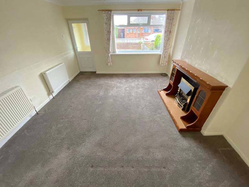OIEO £120,000 AINTREE ROAD THORNTON CLEVELEYS FY5 5HP