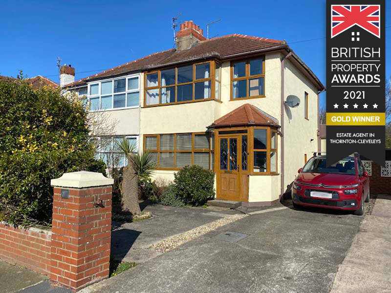 OIEO £159,999 LUTON ROAD THORNTON CLEVELEYS FY5 3QX