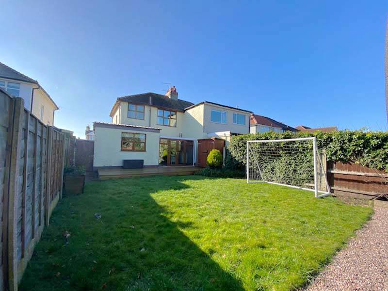 LUTON ROAD THORNTON CLEVELEYS FY5 3QX