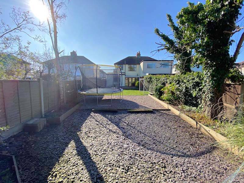 OIEO £159,999 LUTON ROAD THORNTON CLEVELEYS FY5 3QX