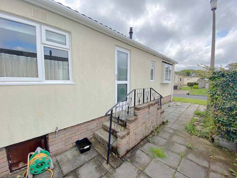 FIRST AVENUE WOODSIDE PARK STALMINELANCASHIRE FY6 0PL