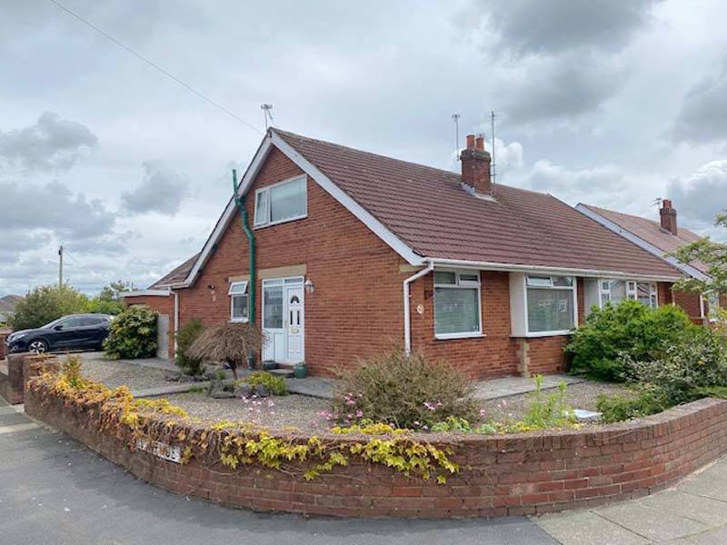 OIEO £170,000 WARING DRIVE THORNTON CLEVELEYS FY5 2SP