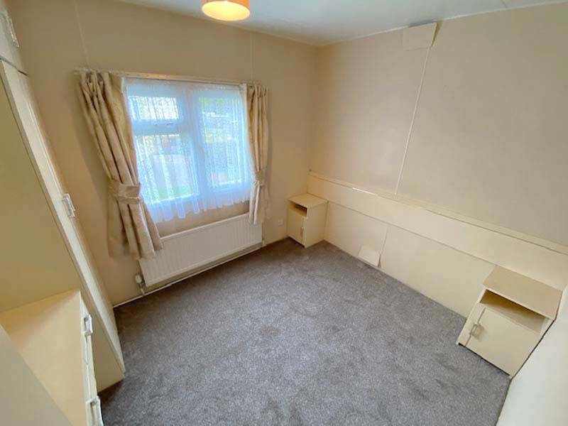 FIRST AVENUE WOODSIDE PARK STALMINE POULTON LE FYLDE FY6 0PL