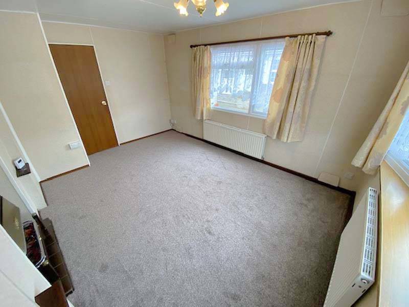 FIRST AVENUE WOODSIDE PARK STALMINE POULTON LE FYLDE FY6 0PL