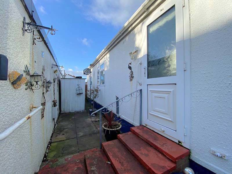 OIEO £24,999 MAIN DRIVE HAMBLETON COUNTRY PARK POULTON LE FYLDE