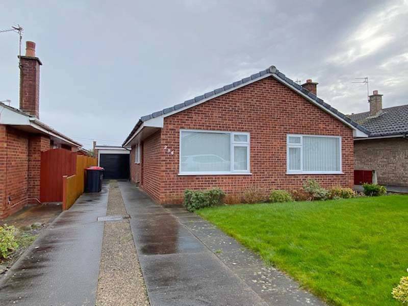 OIEO £200,000 ANCHORSHOLME LANE THORNTON CLEVELEYS LANCASHIRE