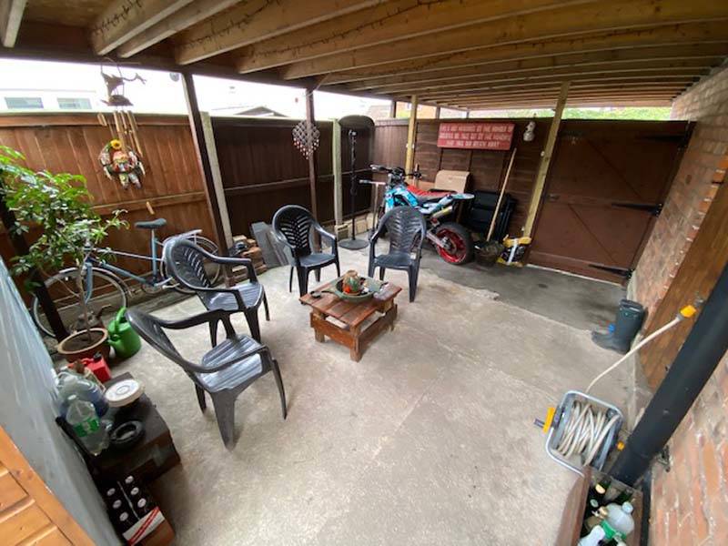 OIEO £235,000 HAWTHORNE ROAD THORNTON CLEVELEYS LANCASHIRE FY5 5DH