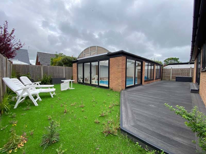 OIEO £380,000 MEADOWS AVENUE THORNTON CLEVELEYS FY5 2TW