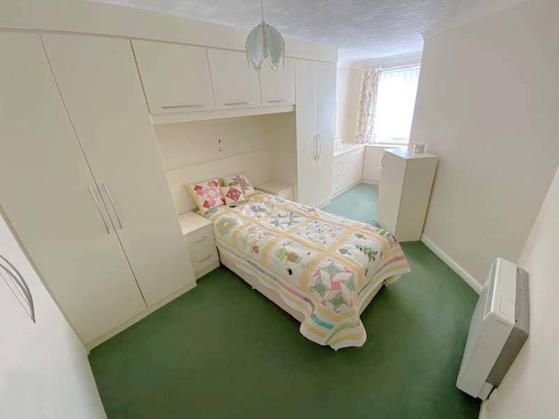 OIEO £85,000 HOLROYD COURT BISPHAM BLACKPOOL LANCASHIRE FY2 9JH