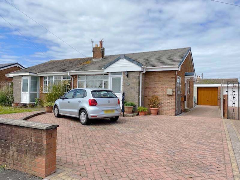 SILVERDALE AVENUE LARKHOLME FLEETWOOD FY7 8QR
