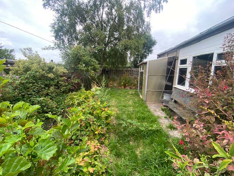 £189,999 SEFTON AVENUE POULTON LE FYLDE LANCASHIRE FY6 8BL