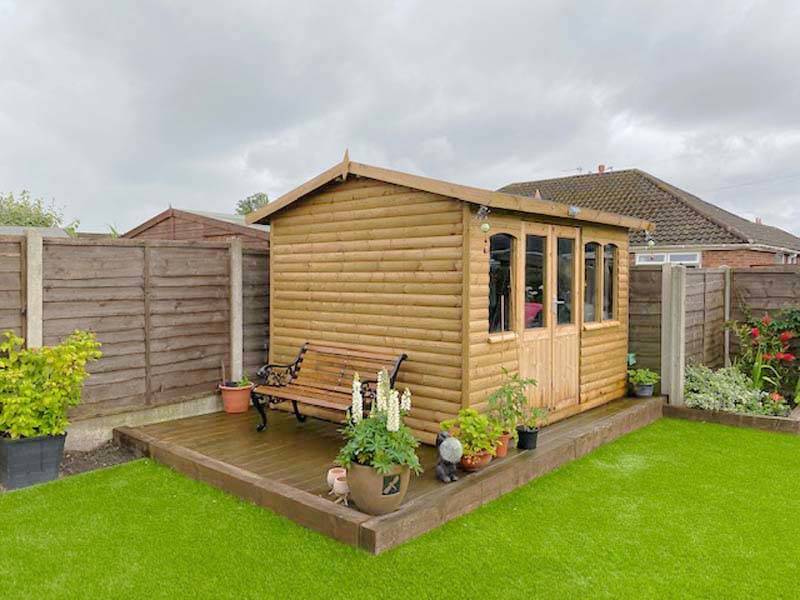 OIEO £305,000 WOODLEY AVENUE THORNTON CLEVELEYS LANCASHIRE FY5 4EJ