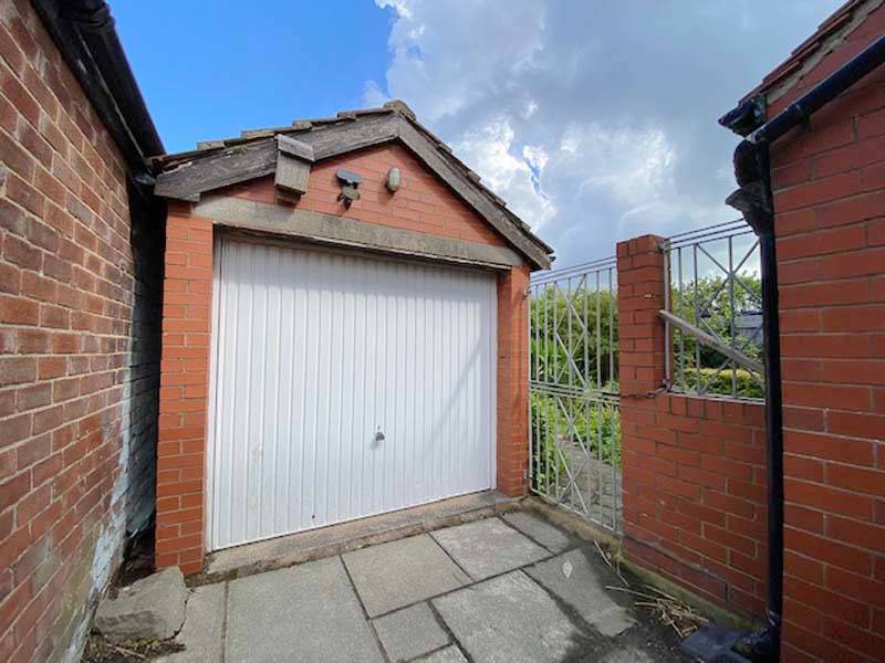 WEST DRIVE THORNTON CLEVELEYS LANCASHIRE FY5 2EH