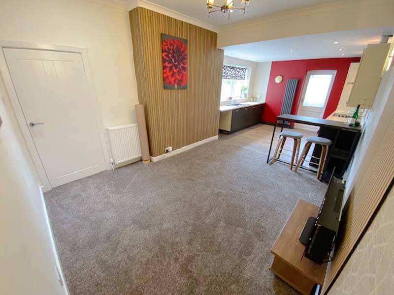 OIEO £175,000 ROSSENDALE AVENUE NORTH THORNTON CLEVELEYS FY5 4NT