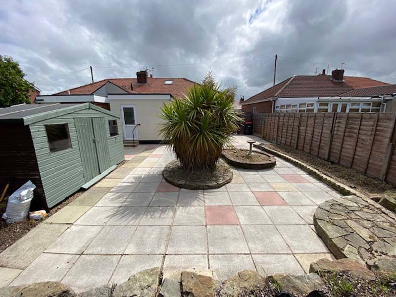 OIEO £175,000 ROSSENDALE AVENUE NORTH THORNTON CLEVELEYS FY5 4NT