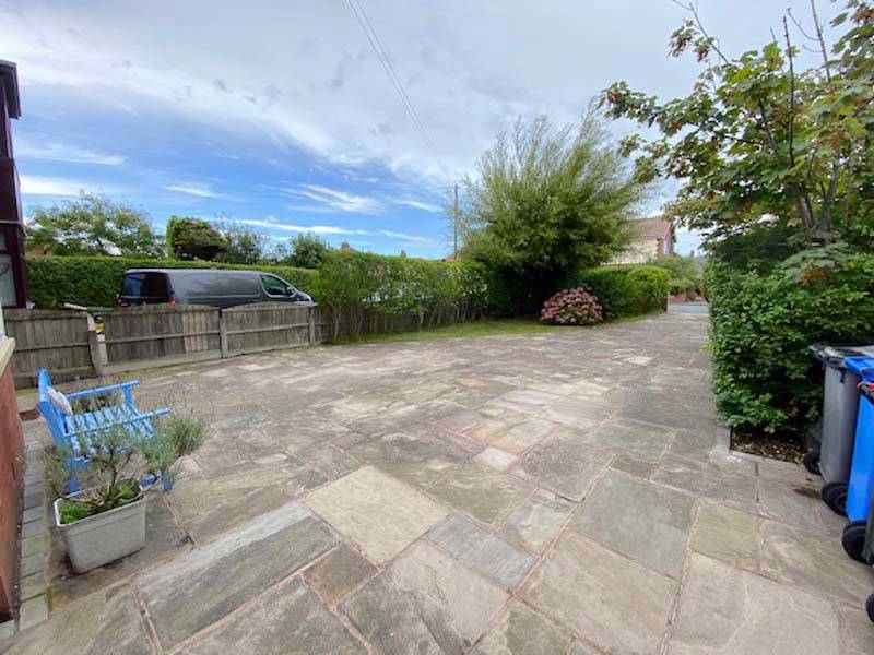 QUEENS WALK THORNTON CLEVELEYS LANCASHIRE FY5 1JW