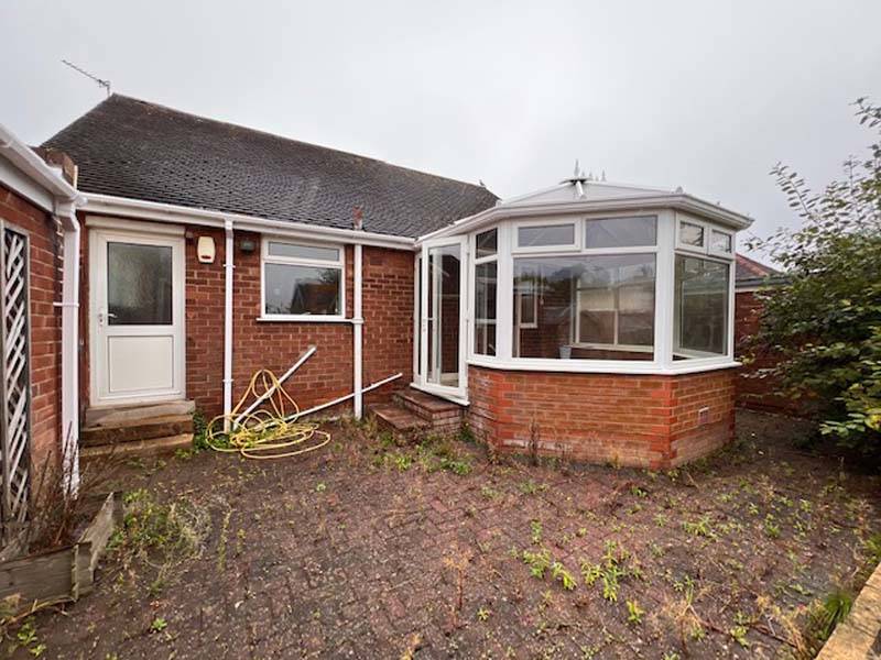 OIEO £240,000 BOSTON AVENUE BISPHAM BLACKPOOL LANCASHIRE FY2 9BZ