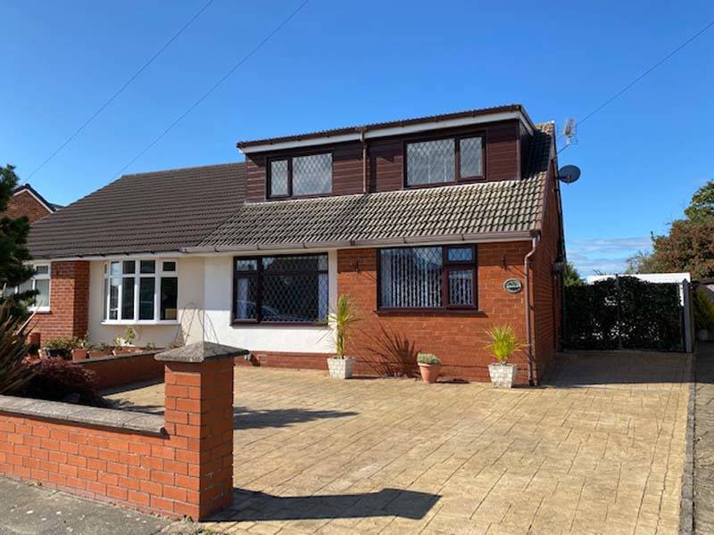 OIEO £240,000 MILBURN AVENUE THORNTON CLEVELEYS LANCASHIRE FY5 2LD