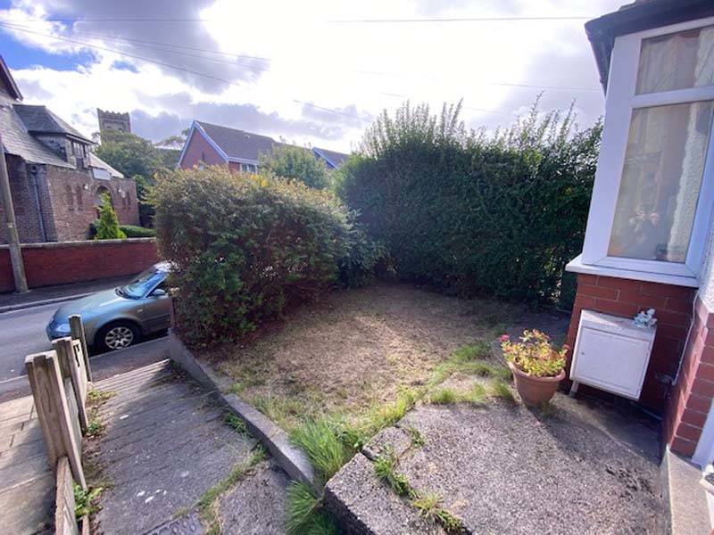 CRABTREE ROAD THORNTON CLEVELEYS LANCASHIRE FY5 4HW