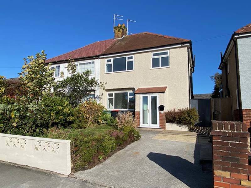 OIEO £170,000 LAWSONS ROAD THORNTON CLEVELEYS LANCASHIRE FY5 4PW