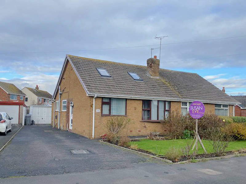 OIEO £160,000 SEVENOAKS DRIVE THORNTON CLEVELEYS FY5 3BU