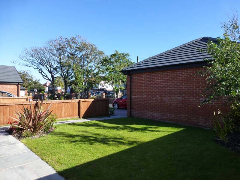 £290,000 VICTORIA GARDENS THORNTON CLEVELEYS FY5 3PZ