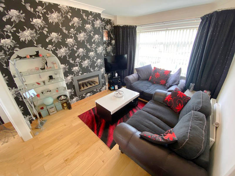 OIEO £149,999 CROFTON AVENUE BISPHAM BLACKPOOL FY2 0BB