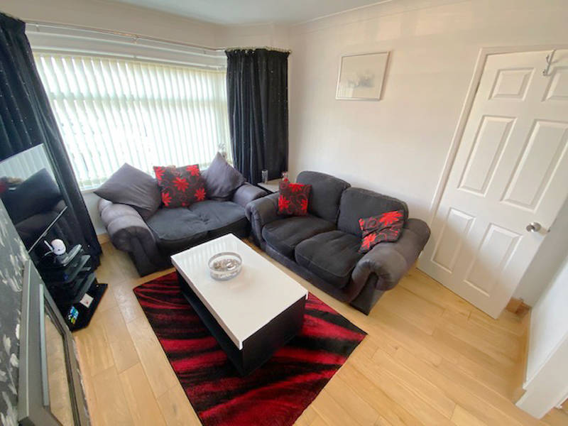 OIEO £149,999 CROFTON AVENUE BISPHAM BLACKPOOL FY2 0BB